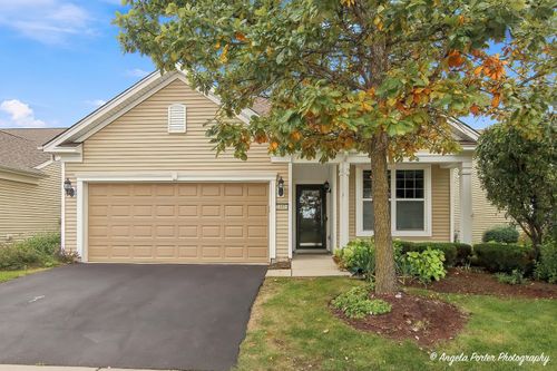 13415 Meadowlark Ln, Huntley, IL, 60142-6411 | Card Image