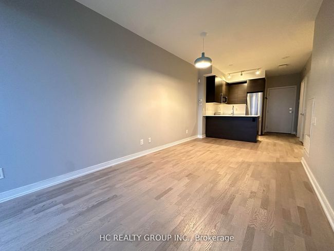 1706 - 57 St Joseph St, Condo with 2 bedrooms, 1 bathrooms and 1 parking in Toronto ON | Image 11