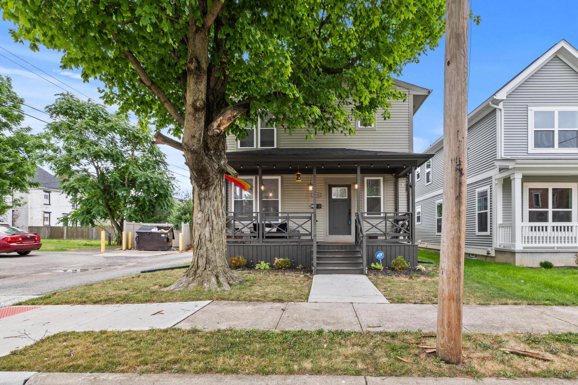 Sycamore St, Columbus, OH 43206