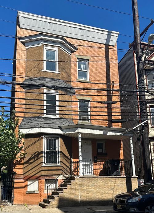 apt-1-35 Norfolk St, Newark, NJ, 07103-3240 | Card Image