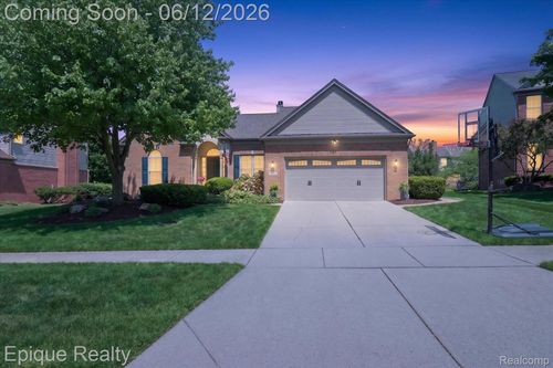 760 Caribou Ct, Rochester, MI, 48307-6005 | Card Image