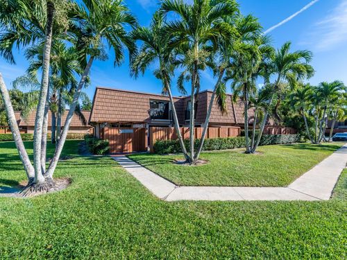 a-9131 Sw 20th Pl, Davie, FL, 33324 | Card Image