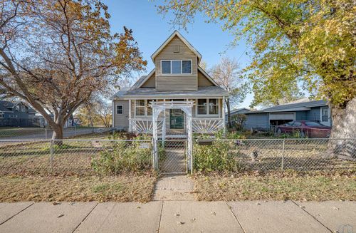 1121 River Dr, Sioux City, IA, 51109-1243 | Card Image