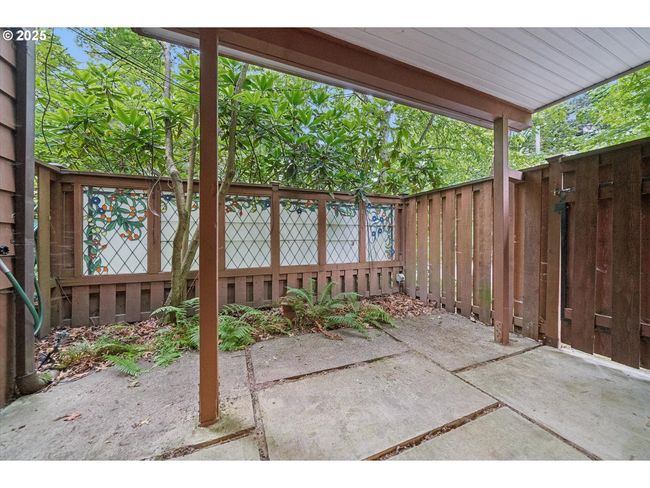 Patio | Image 20