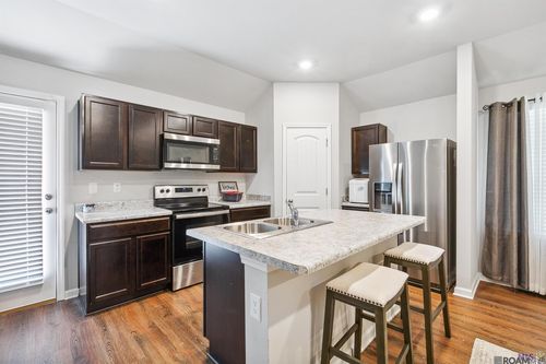 5652 Magnolia De Percy Dr, Carville, LA, 70721-2103 | Card Image