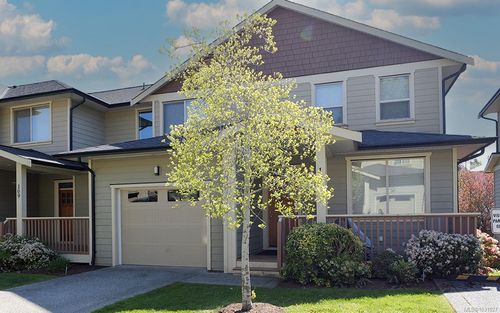 107-2253 Townsend Rd, Sooke, BC, V9Z1M1 | Card Image