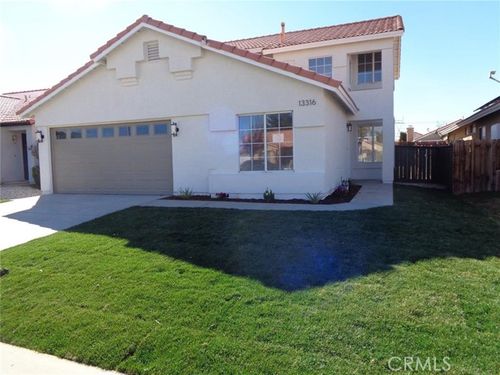 13316 Jenna Ct, Victorville, CA, 92392 | Card Image