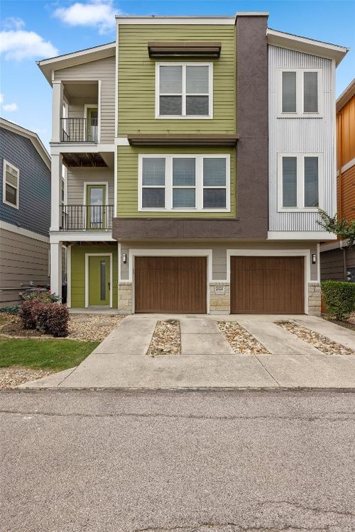 2621 Witsome Loop, Austin, TX, 78741-7088 | Card Image