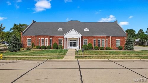 2678 Babble Creek Ln, O Fallon, MO, 63368-8336 | Card Image