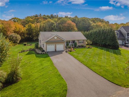 263 Plain St, Rehoboth, MA, 02769-2105 | Card Image