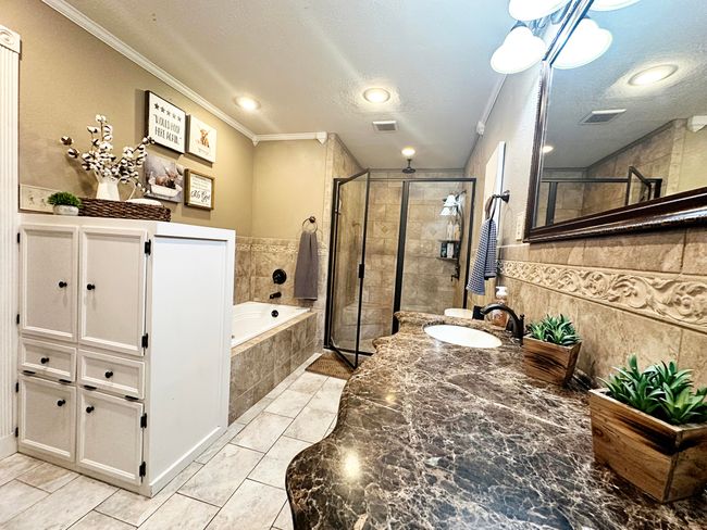 5712 70 Th Pl, House other with 3 bedrooms, 2 bathrooms and null parking in Lubbock TX | Image 23
