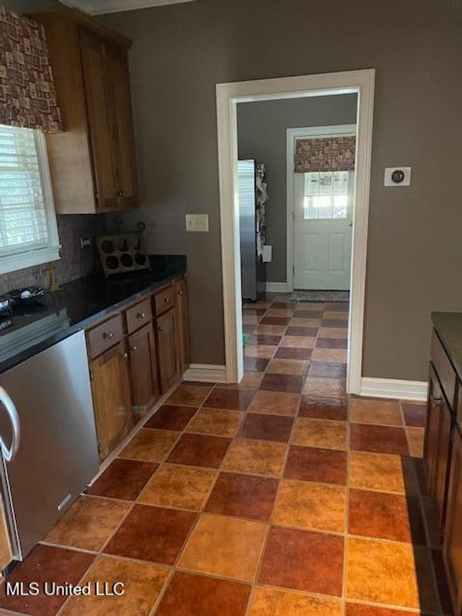 806 Viney Ridge wetbar | Image 10