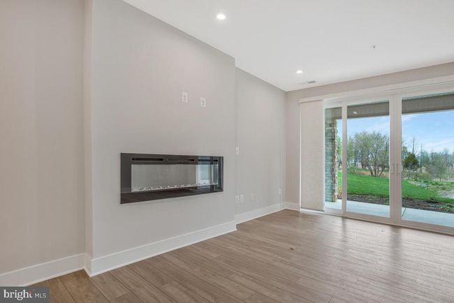 11 - 170 Harris Ln, Condo with 2 bedrooms, 3 bathrooms and null parking in Stevensville MD | Image 24