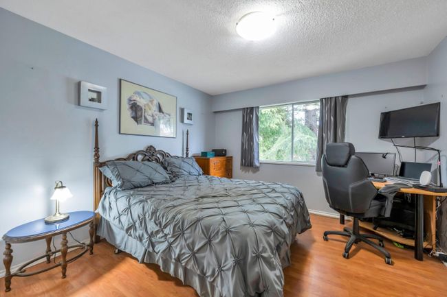 11916 Gilmour Crescent, House other with 5 bedrooms, 2 bathrooms and 5 parking in Delta BC | Image 17
