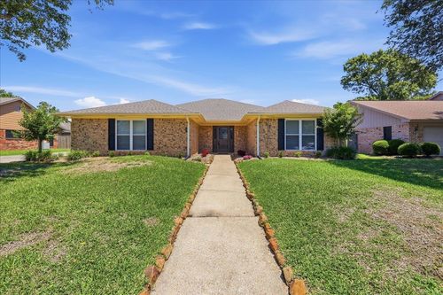 6970 Shanahan Drive, Beaumont, TX, 77706 | Card Image