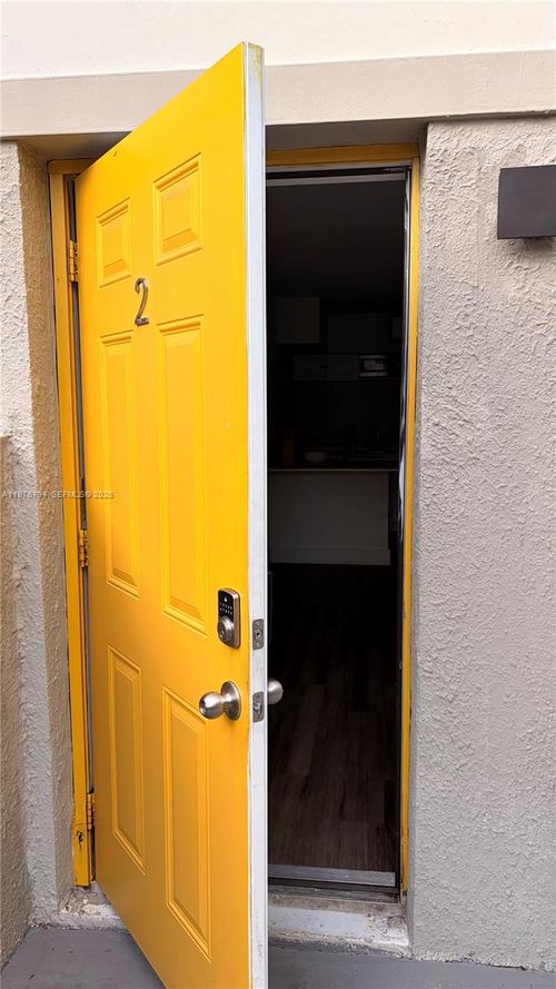 2-2900 Bird Ave, Miami, FL, 33133 | Card Image
