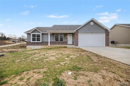 614 T Box Dr, Saint Clair, MO, 63077-2422 | Card Image