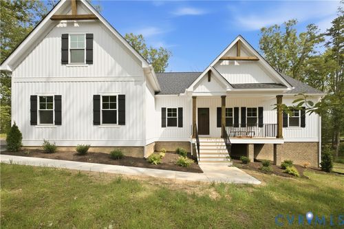 371 Glenmore Ln, KESWICK, VA, 22947-2224 | Card Image