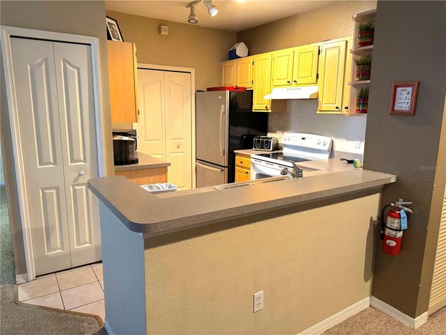 APT-201 - 8809 Dunes Ct, Condo with 4 bedrooms, 2 bathrooms and null parking in Kissimmee FL | Image 5