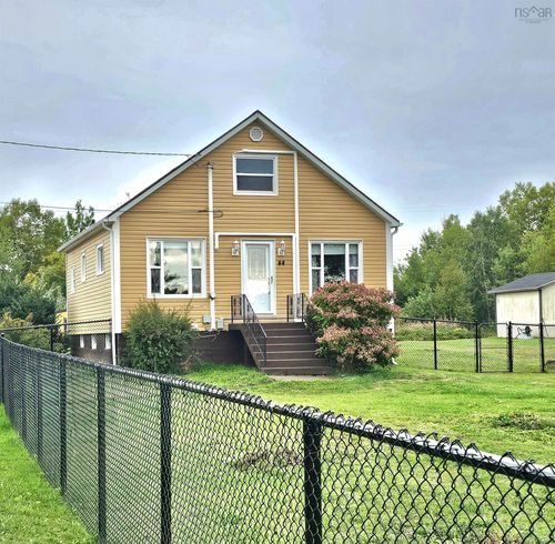 44 Colonel St, Bras D'or, NS, B1Y2L3 | Card Image