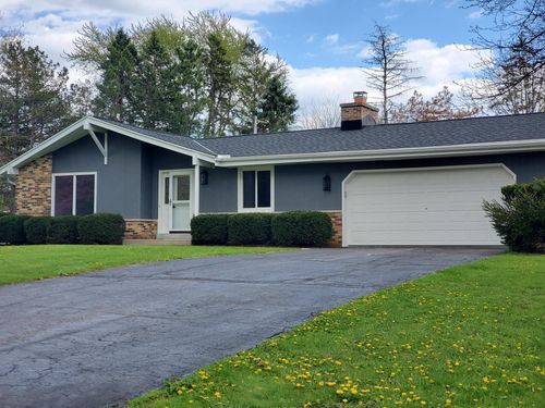 18625 Lola Dr, Brookfield, WI, 53045-7431 | Card Image