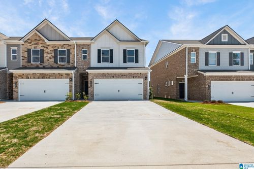 4-4534 Village Springs Sq, FULTONDALE, AL, 35068-4039 | Card Image