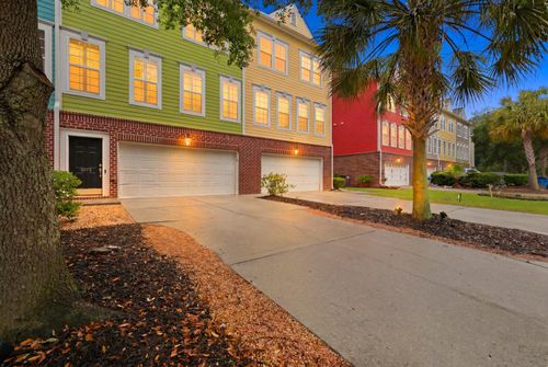 9173 Parlor Dr, Ladson, SC, 29456-5530 | Card Image