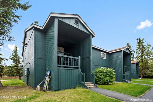 a102-10201 Jamestown Dr, Anchorage, AK, 99507-4419 | Card Image