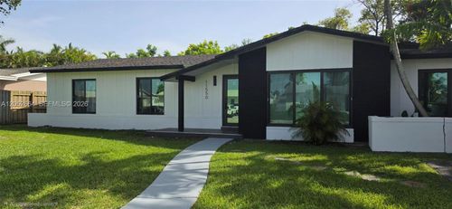 11550 Sw 119th Place Rd, Miami, FL, 33186-5117 | Card Image