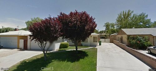 506 W Avenue J8, Lancaster, CA, 93534-5039 | Card Image