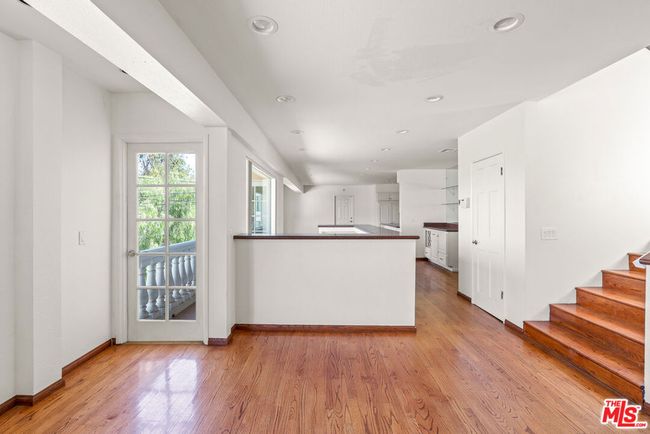 3962 Oakfield Dr, House other with 5 bedrooms, 5 bathrooms and 2 parking in Sherman Oaks CA | Image 10