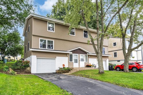 225 Mcdivitt Ln, Mukwonago, WI, 53149-1710 | Card Image