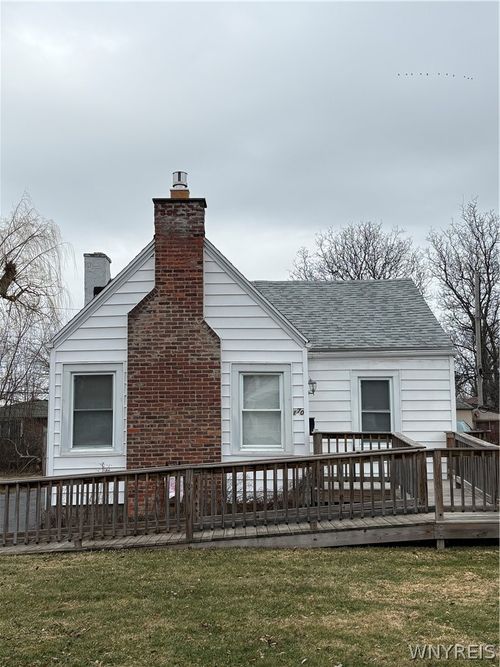 170 Hillcrest Dr, Amherst, NY, 14226-1229 | Card Image