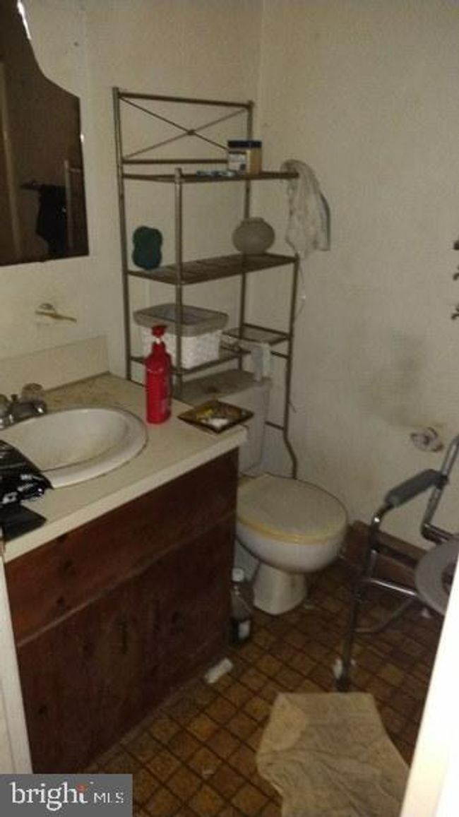 331 Wickham St, House other with 2 bedrooms, 1 bathrooms and null parking in SOUTH BOSTON VA | Image 5