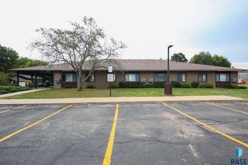 1411 E Rushmore Dr Drive, Brandon, SD, 57005 | Card Image