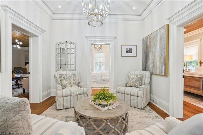 524 Locust St, House other with 3 bedrooms, 2 bathrooms and 6 parking in Burlington ON | Image 7