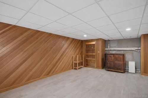 38 Arista Dr, Dix Hills, NY, 11746-4912 | Card Image