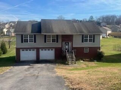 1465 Jasmine Trl, Sevierville, TN, 37862-9389 | Card Image