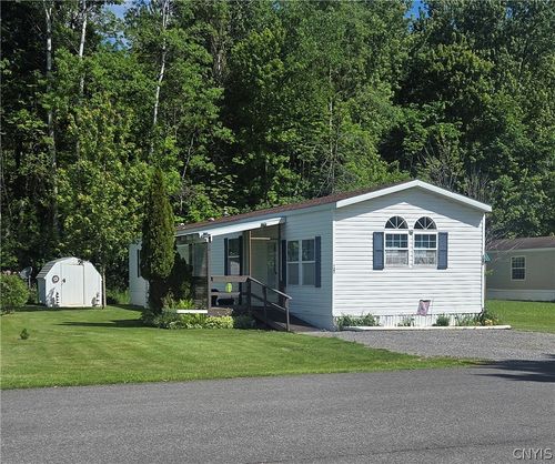 127 Old Farm Road, Verona, NY, 13478 | Card Image