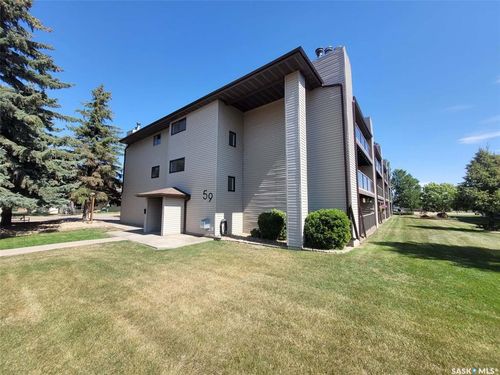 201-59 Wood Lily Drive, Moose Jaw, SK, S6J1H1 | Card Image