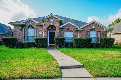 11015 Tree Shadow Ln, Frisco, TX, 75035-8466 | Card Image