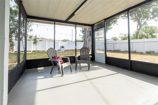 551 84 Th Ave N, House other with 2 bedrooms, 1 bathrooms and null parking in ST PETERSBURG FL | Image 23