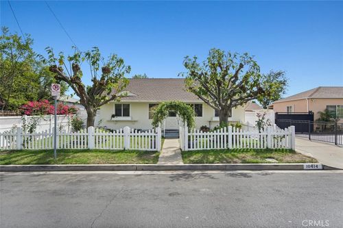 10414 Rainier St, Sun Valley, CA, 91352-4148 | Card Image