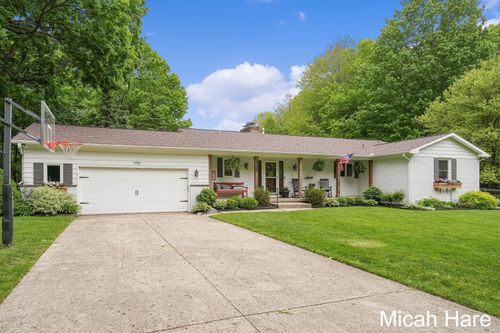 7720 House Ct, Belmont, MI, 49306-9774 | Card Image