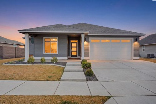 4827 Village Village View St, Richland, WA, 99352-5532 | Card Image