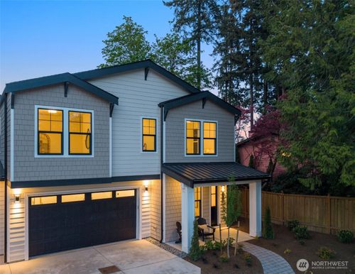 11610 Ne 92nd St, Kirkland, WA, 98033-5703 | Card Image