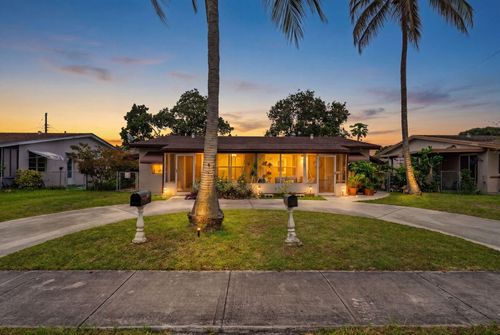 1-2-540 Ne 58th Street, Oakland Park, FL, 33334 | Card Image