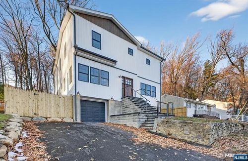 16 Valley View Dr, ROCKAWAY, NJ, 07866-1507 | Card Image