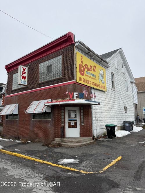 101 Winters Ave, West Hazleton, PA, 18202-3758 | Card Image