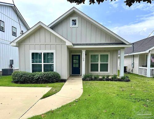 1109 E Leonard St, Pensacola, FL, 32503-4064 | Card Image